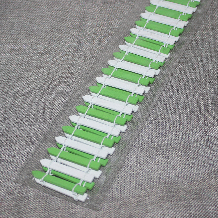 Mini Wooden Fence, Green White 5x90 cm