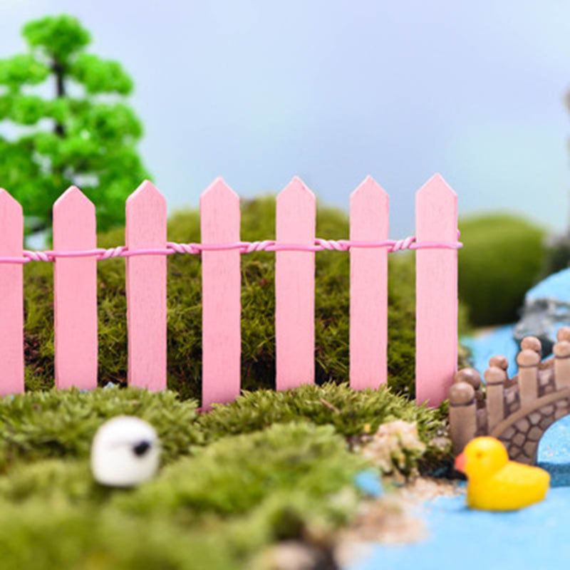 Mini Wooden Fence, Pink 5x90 cm