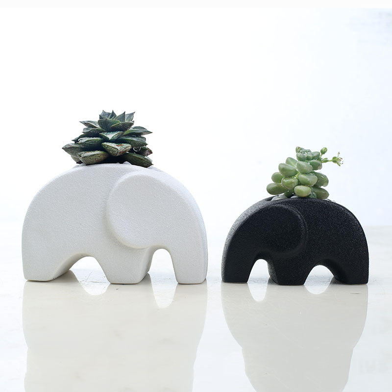 Mini Black Snowflake Glaze Elephant Plant Pot Creative Indoor Planter