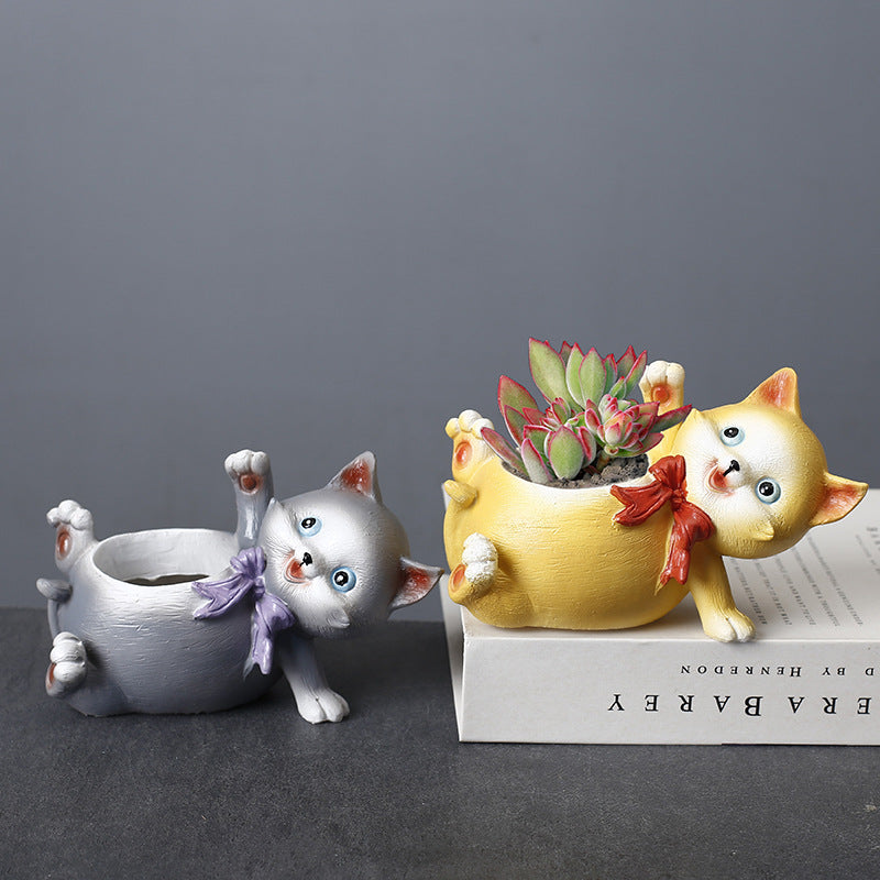 Resin Grey Cat Plant Pots Mini Decorative Succulent Planters