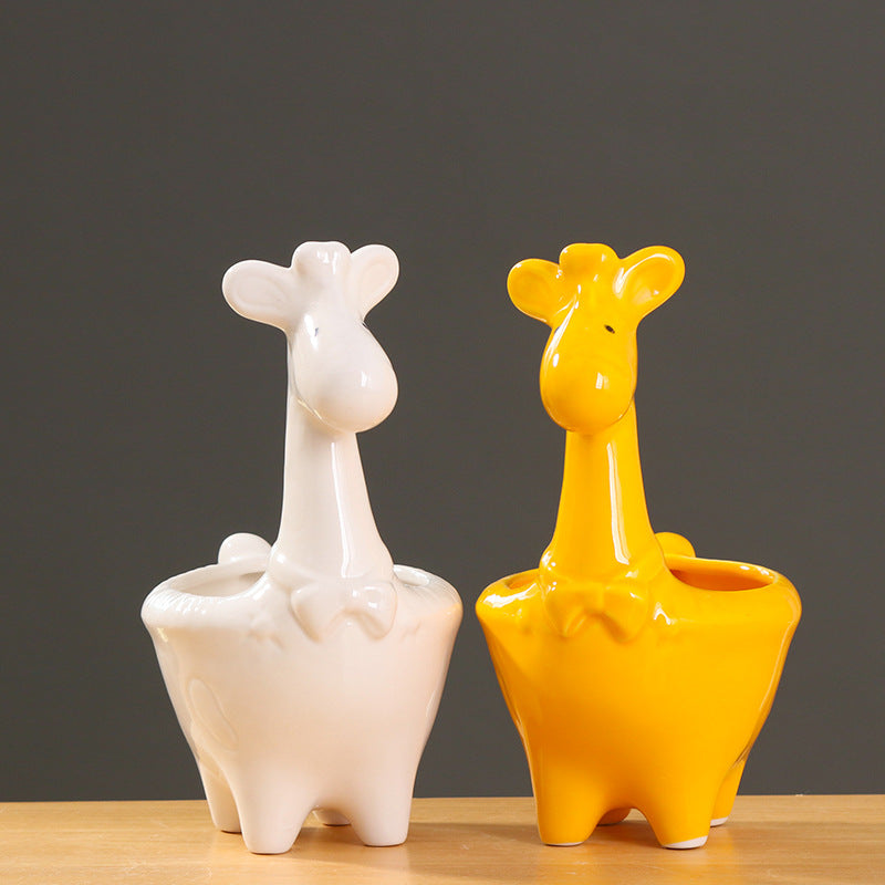 Lovely Yellow Giraffe Plant Pot Creative Animal Planter Indoor Flowerpot