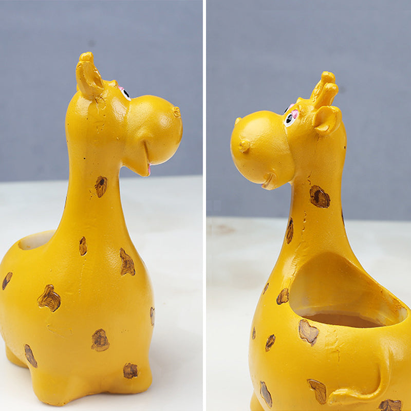 Yellow Giraffe Mini Resin Plant Pot Indoor Planter Creative Animal Decor