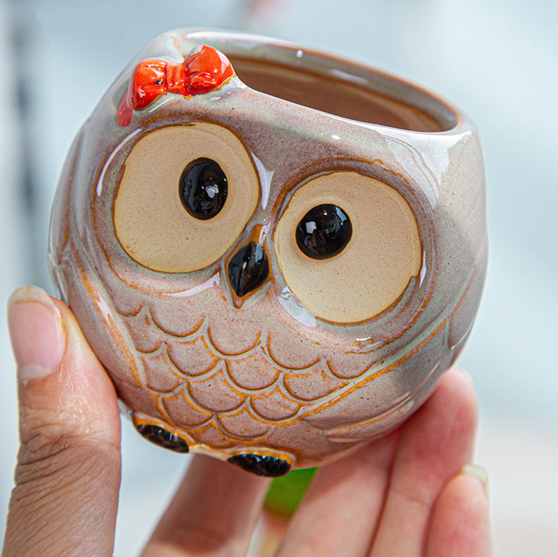 Brown Owl Glazed Plant Pot , Red Ear + Feather Texture